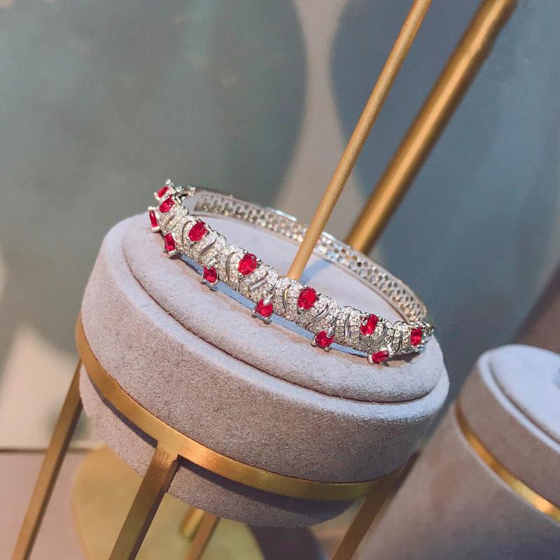 Mozambique Ruby Emeralds Bracelet with Crystal Glass Buckle