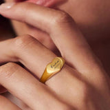 Personalised Engraved Heart Signet Ring for Women Mom Wife Initial Love Ring