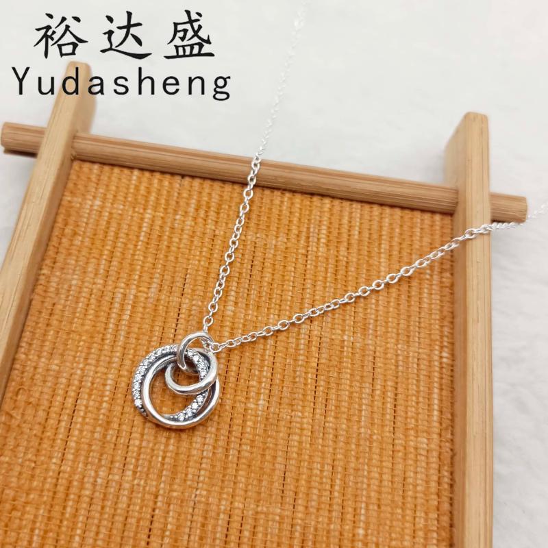 Mother's High Jewelry Always Encircled Pendant Necklace Gift Charm