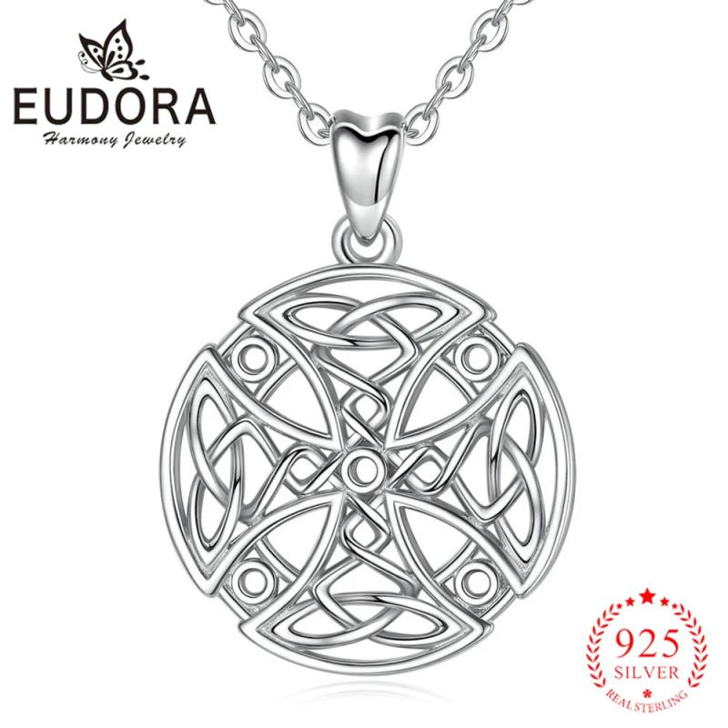 925 Silver Celtics Cross Pendant Necklace Good luck Charm D446