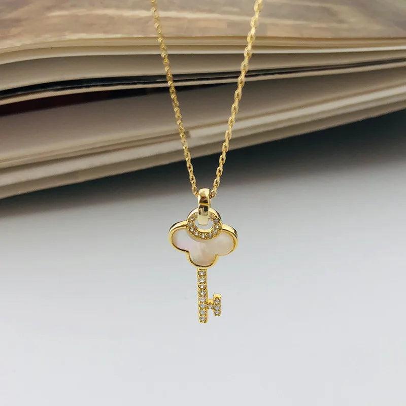 925 Silver Key Pendant Necklace Women Rhinestone Shell Jewelry