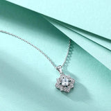 Four-Leaf Clover Flower Necklace S925 Sterling Silver Zircon