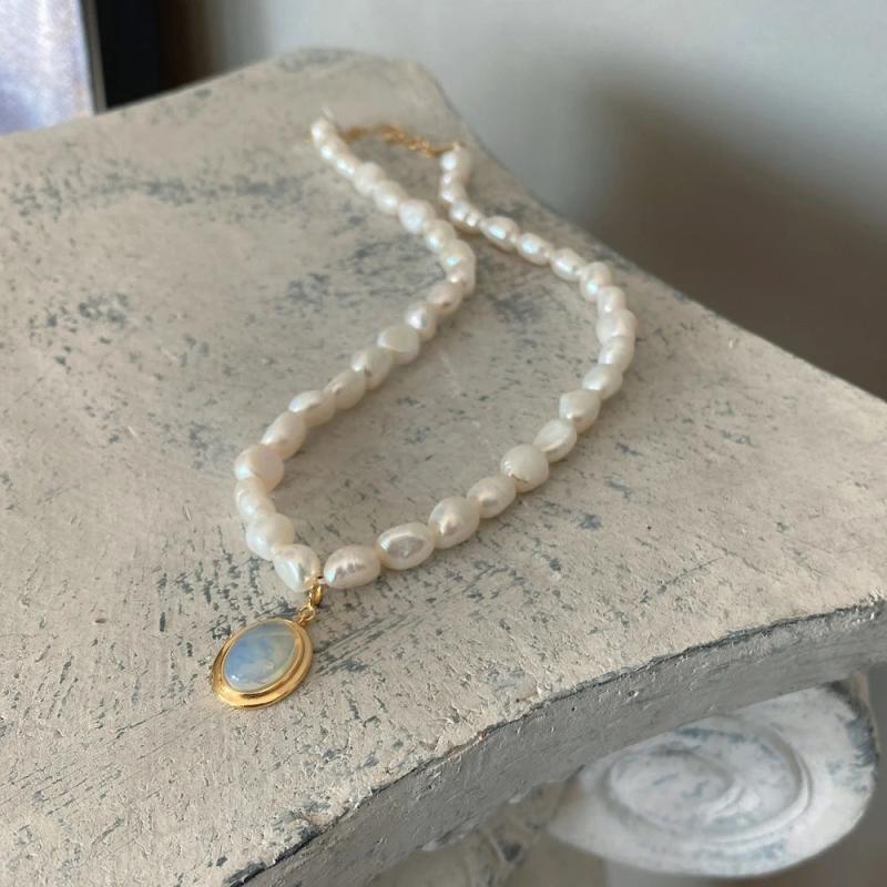 925 Silver Freshwater Pearl Chalcedony Choker Necklace