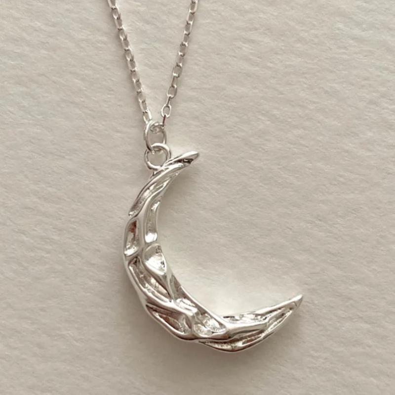 925 Silver Minimalist Hammered Crescent Moon Phase Necklace