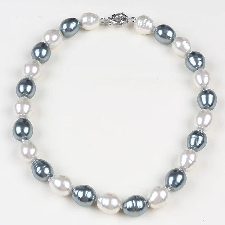 Chunky Necklace with 14*16mm Shell Beads