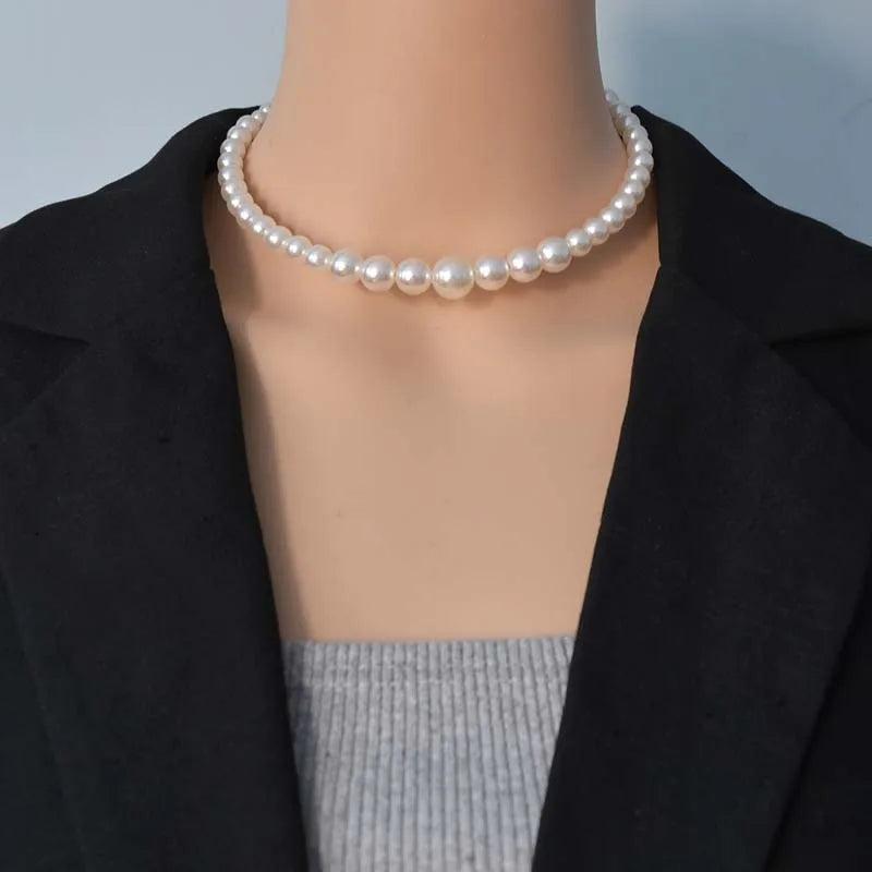 Natural Baroque 8-9mm Shell Pearl Necklace AAA+