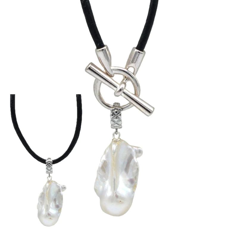 Baroque Pearl Pendant Leather Necklace for Women