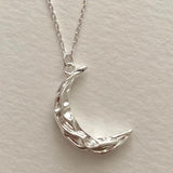 925 Silver Vintage Pleated Ripple Moon Necklace Pendant