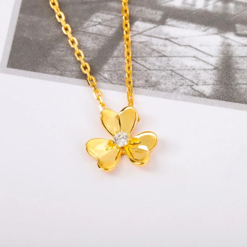 925 Sterling Silver Clover Necklace Women Charm European Classic Jewelry