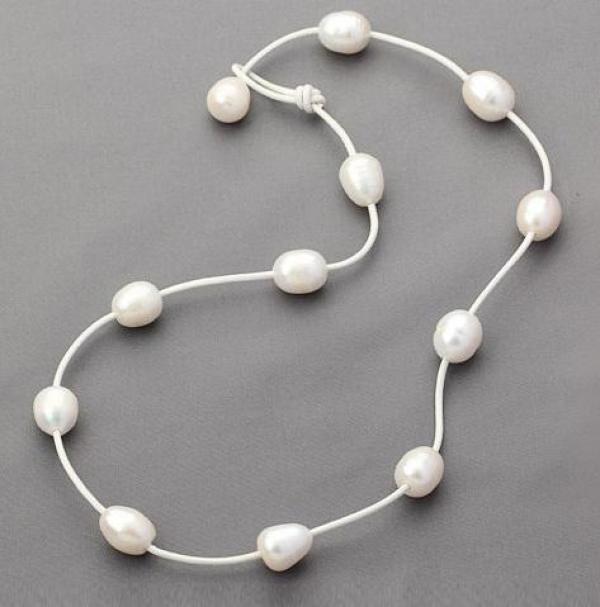 Favorite Pearl Chokers Necklace Rope Leather Freshwater Pearl Necklace