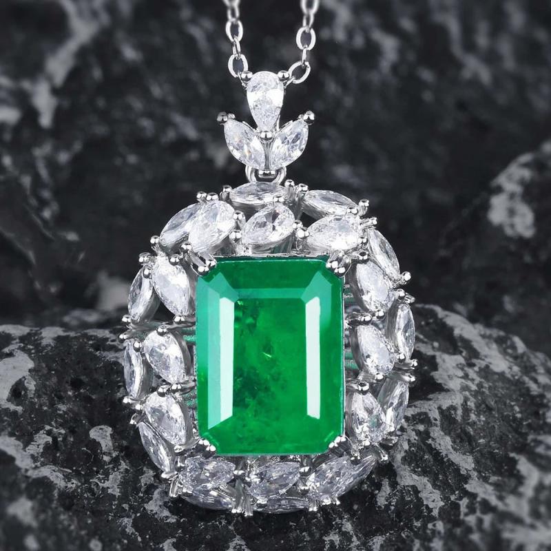Women Necklace Emerald Zircon Jewelry Holiday Gift