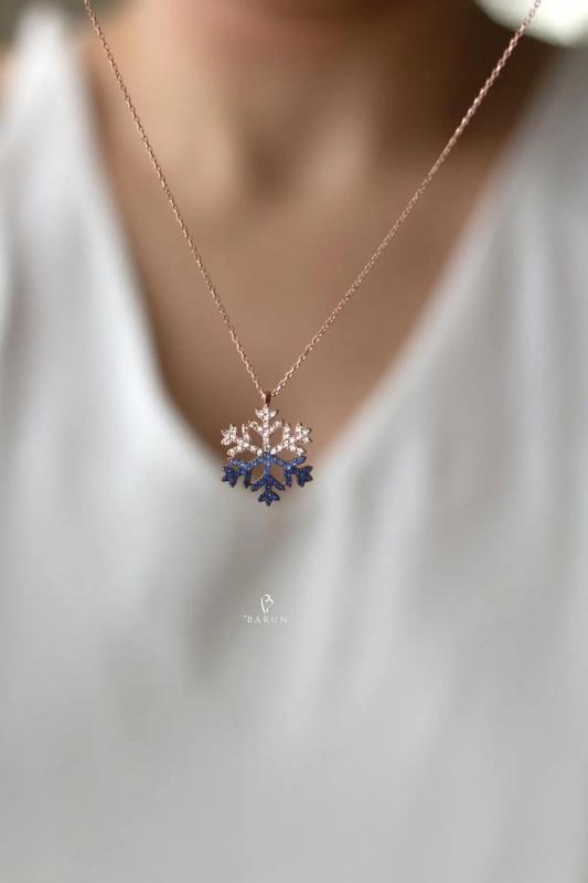 Snowflake Necklace in 925 Sterling Silver Wedding Christmas Jewelry Gift