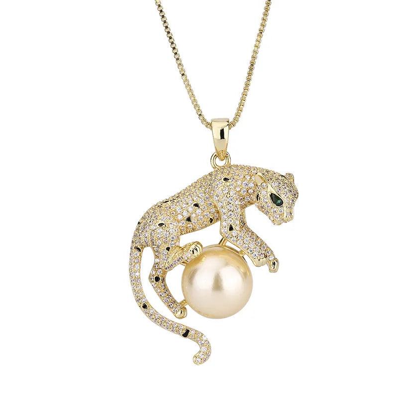 Golden Shell Beads Pendant Leopard Necklace Jewelry