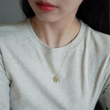 Zircon Inlaid Snowflakes Pendant Long Necklace Romantic Women Jewelry