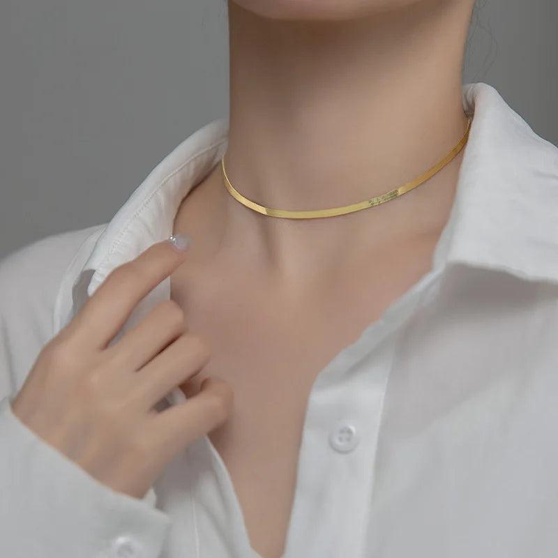 MloveAcc 925 Silver Blade Chain Flat Snake Necklace Choker Women Sexy Necklace