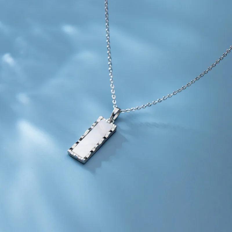 Geometric Pendant Necklace in 925 Silver