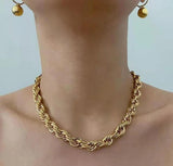 18k Plated Twist Necklace Pendant for Women Hip Hop Ins Gold Clavicle Chains