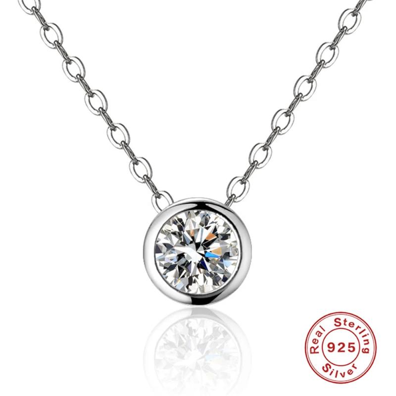 925 Silver Moissanite Pendant 1CARAT 6.5MM