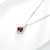 925 Silver Four Leaf Clover Pendant Natural Garnet Necklace