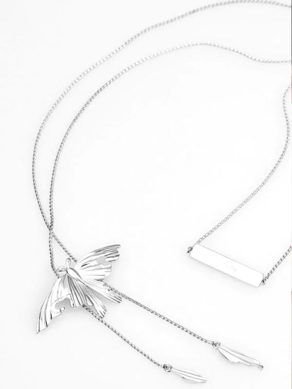 Haya Studio Moth Pendant Women Necklace Crystal Colar Chain