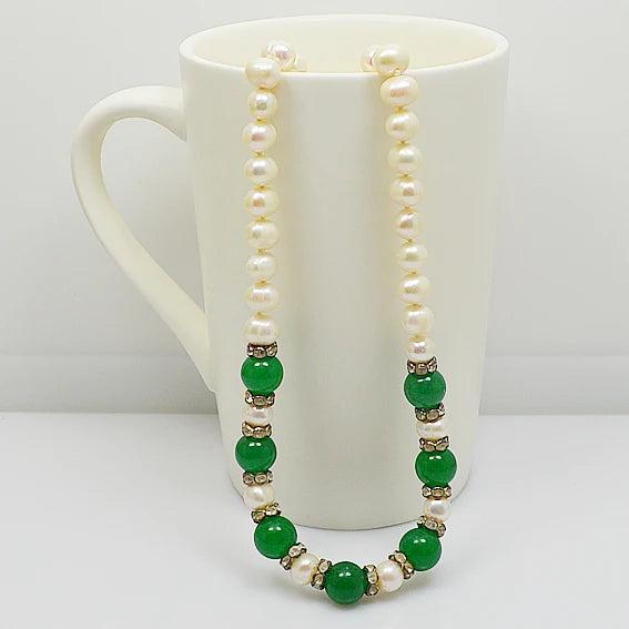 Freshwater Pearl Choker Necklace with Green Jade Beads