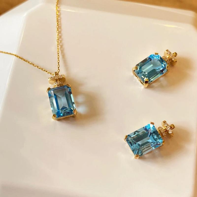 S925 Sterling Silver Rectangular Diamond Pendant Necklace for Women