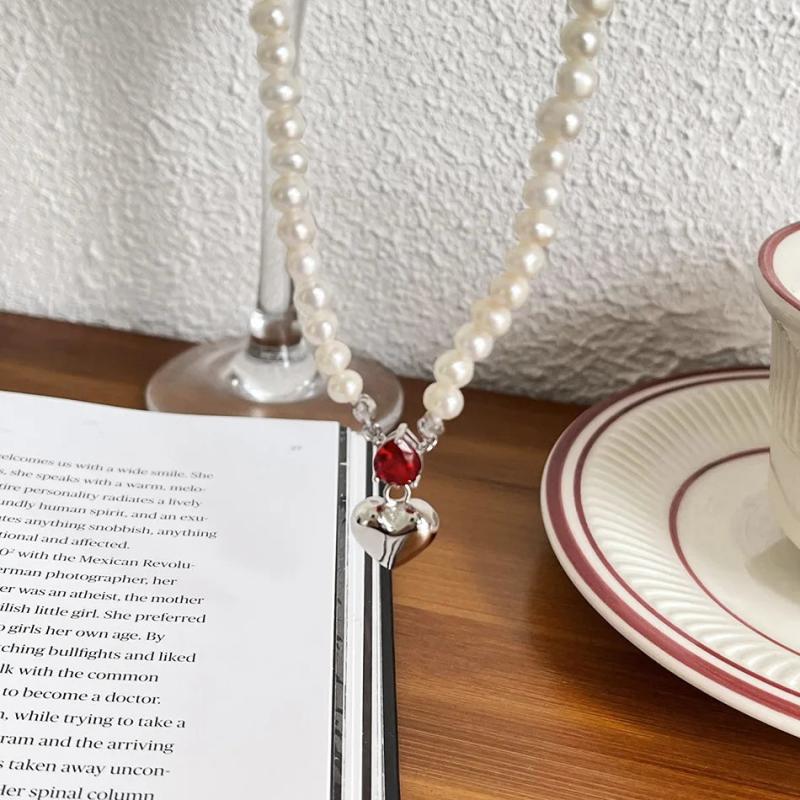 925 Silver Heart Pendant Necklace With Pearl Chain