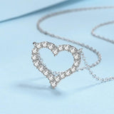 2CT Moissanite Heart Necklace S925 Silver Platinum Pendant