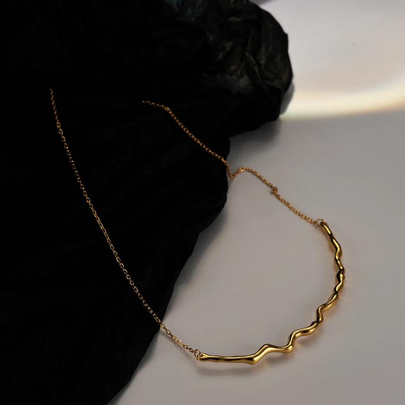 Irregular Wave Line Glossy Silver Necklace Clavicle Chain