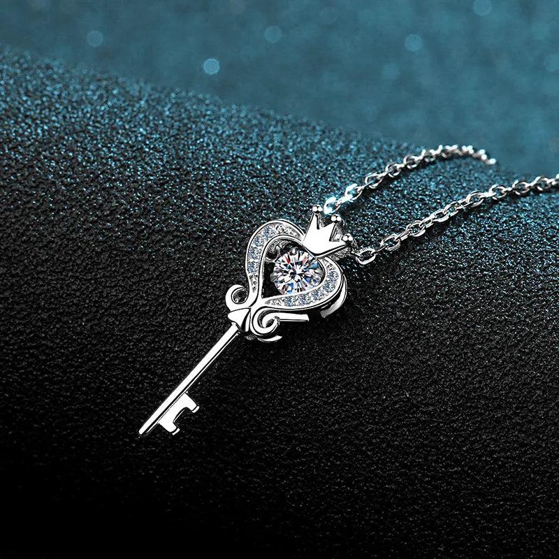 0.3 ct Mossone Pendant D VVS1 Round Cut S925 Sterling Silver Necklace