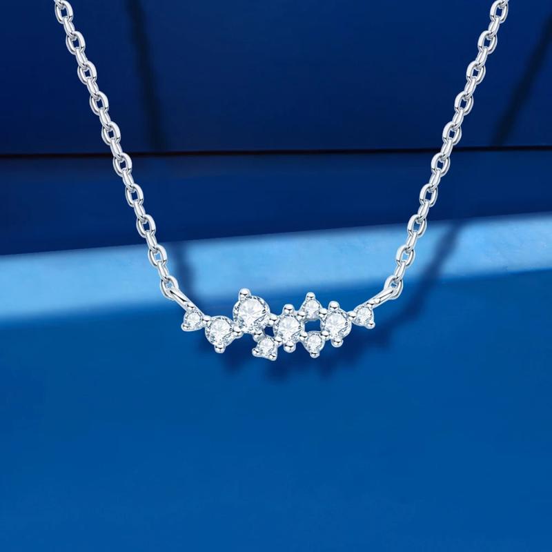 0.18CT Moissanite Dainty Choker Necklace 925 Sterling Silver Jewelry