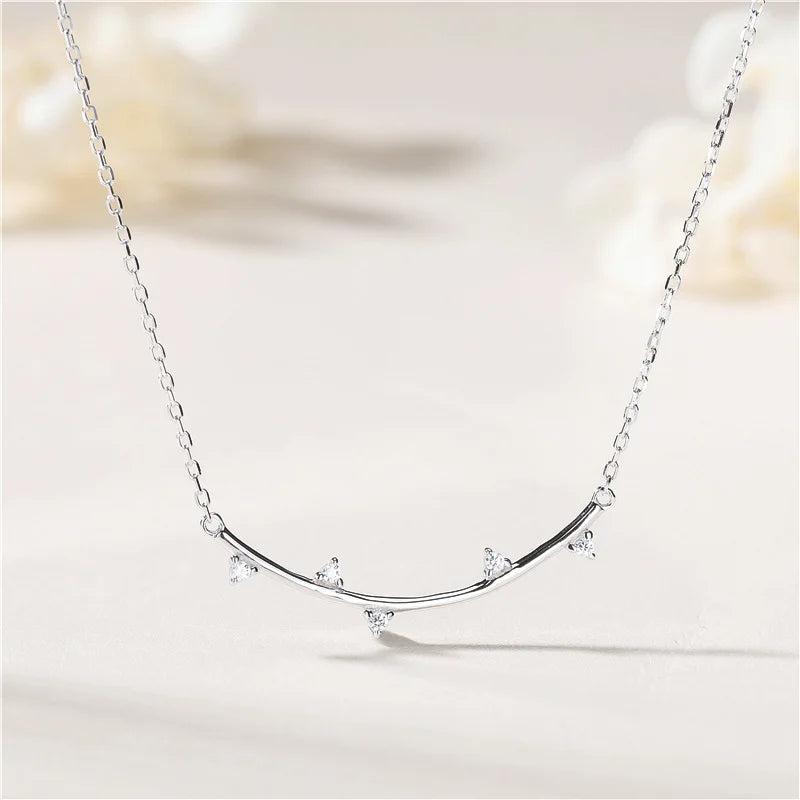 LVH5 925 Silver Curved Necklace for Women