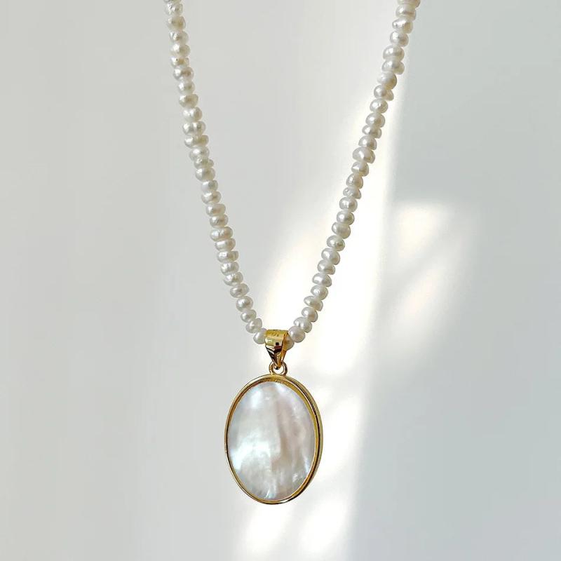 925 Silver Oval Shell Pearl Pendant Necklace for Women