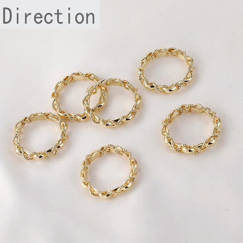 14k Color-Preserving Wavy Twist Circle Pendant