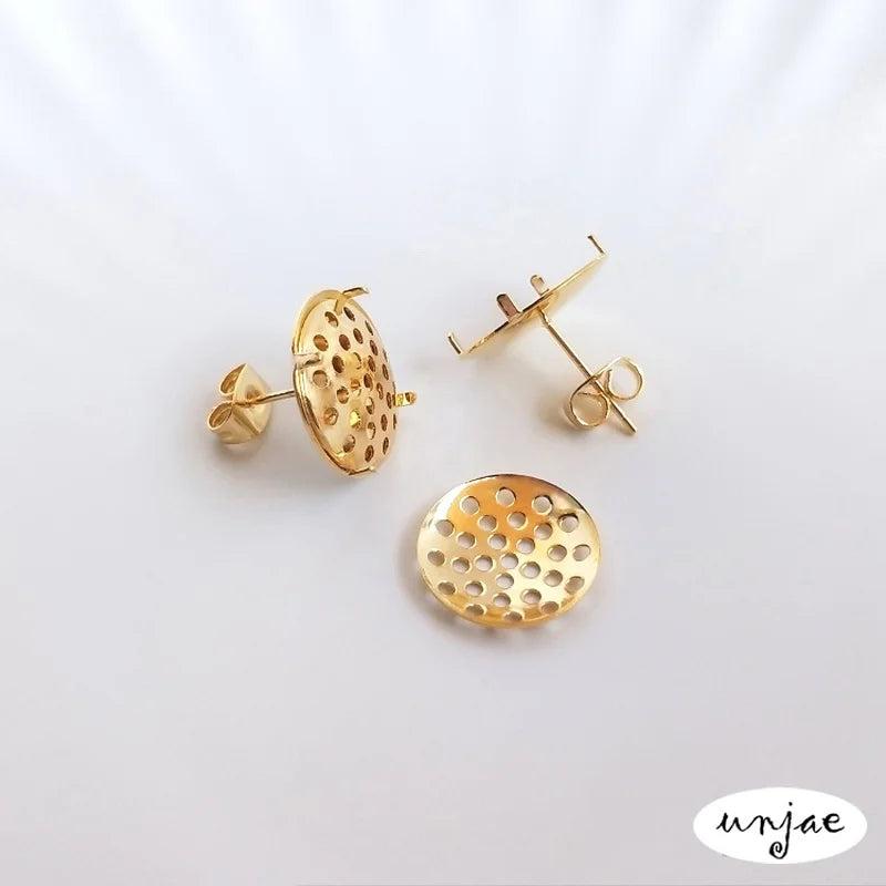 Color-Preserving 18K Disc Earrings with Ear Clip