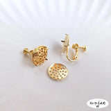 Color-Preserving 18K Disc Earrings with Ear Clip