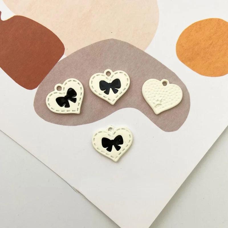 DIY Jewelry Material - Fragrance Wind Spray Paint Bow Bear Pendant