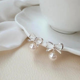 SHANICE Vintage Pearl Bow Stud Earrings