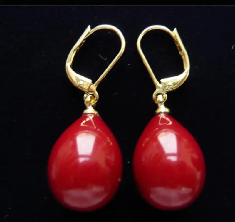 Retro Red Shell Pearl Drop Earrings