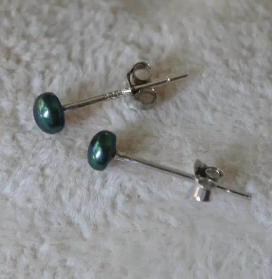 Peacock Pearl Stud Earrings 4mm Silver Charming Bridesmaid Gift