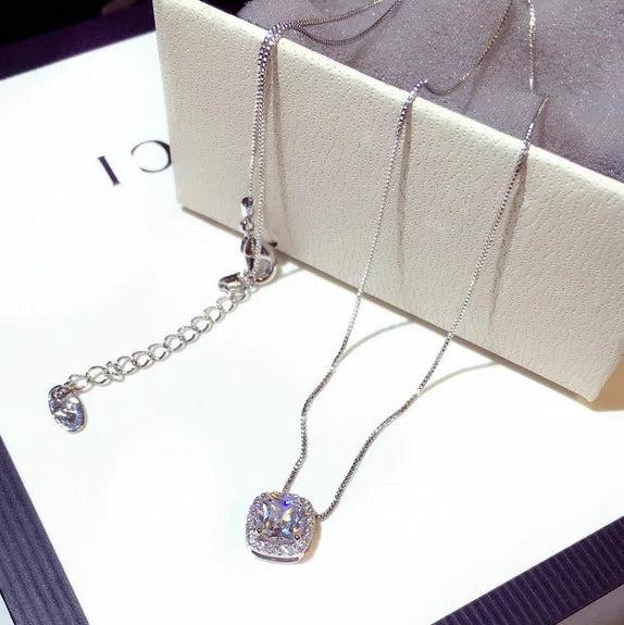 Zircon Stone Silver Rose Pendant Necklace for Women