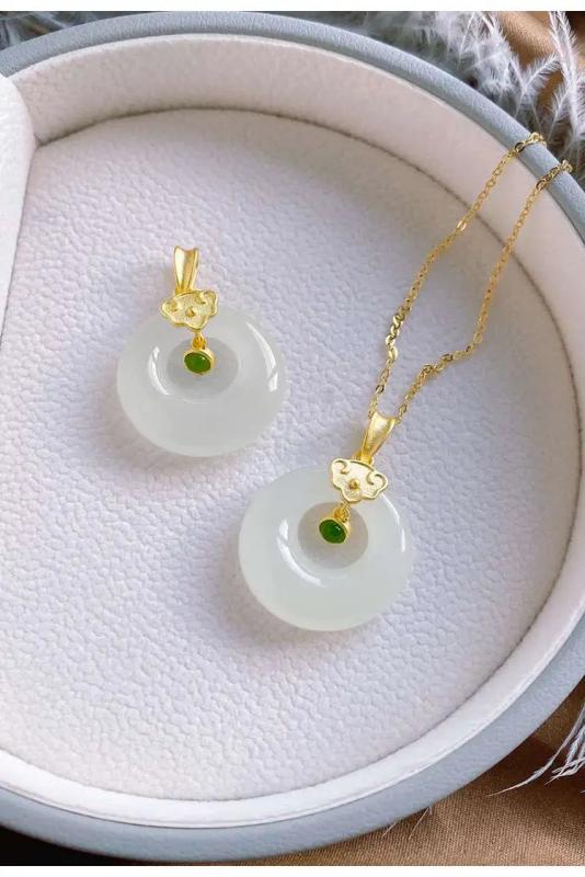 925 Silver Chalcedony Donut Pendant Necklace