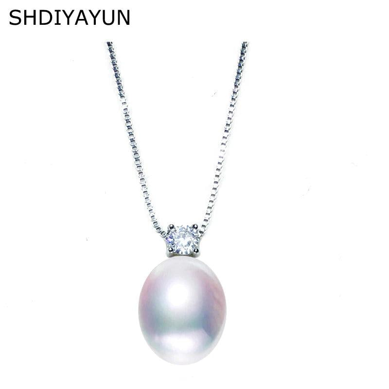 Freshwater Pearl Necklace with Zircon Pendants