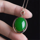 Vintage Green Jade Emerald Gemstones Pendant Necklace