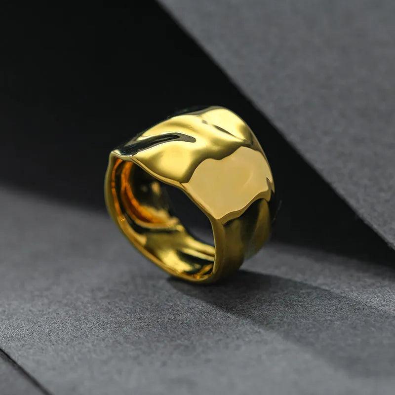 Vintage Punk Golden Big Ring For Women Irregular Hammer Texture Hyperbole Ring