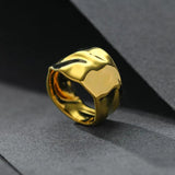 Vintage Punk Golden Big Ring For Women Irregular Hammer Texture Hyperbole Ring