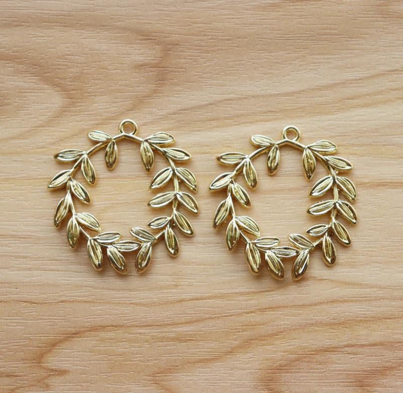 10 Matt Round Branches Charms Pendants for DIY Jewellery Making 37x39mm