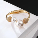 Freshwater Pearls 2 Round Shape Metal Beads Bracelets