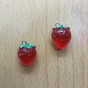10Pcs Resin Strawberry Charm Red Fruit Charms Pendant DIY decoration