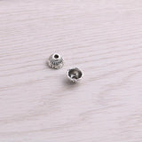 150pcs Mini Flower Pendants Jewelry DIY Charms